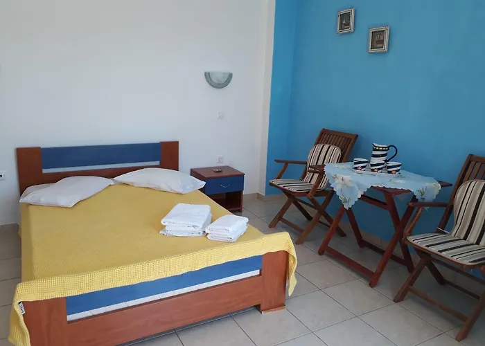 Iremia Casa de hóspedes Adamantas (Milos)