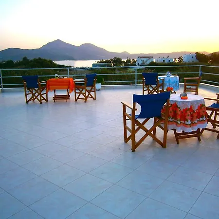 Iremia Rooms Pensjonat Adamantas (Milos)
